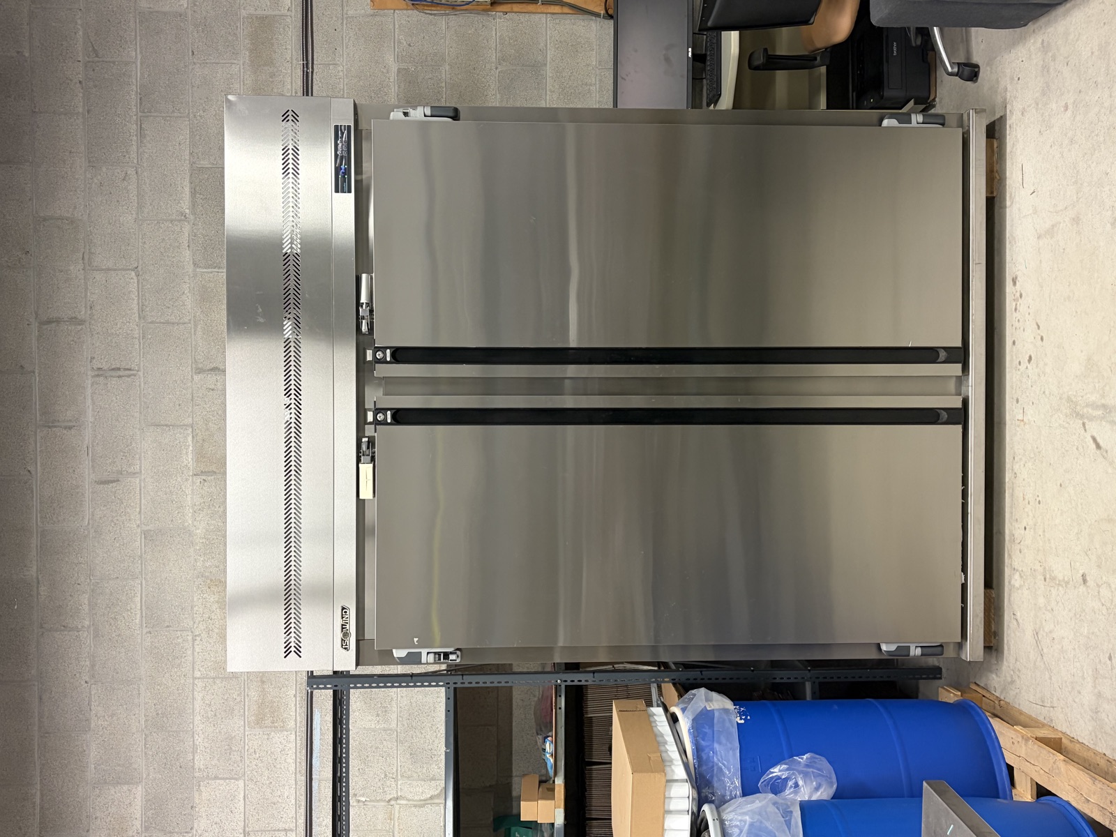 Commercial freezer for ointment production